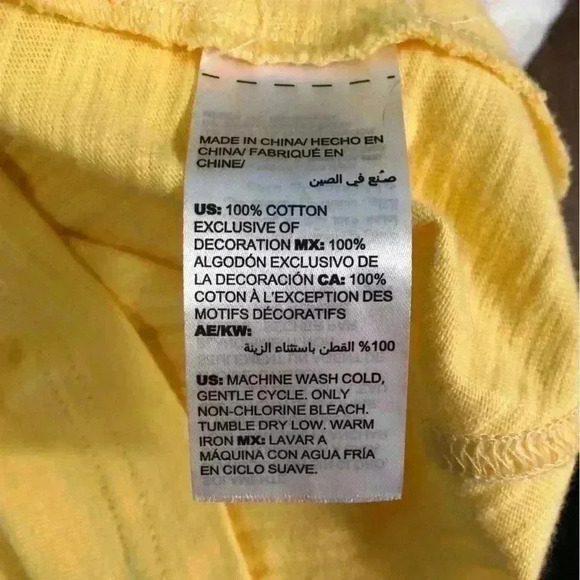 Chicos Zenergy Womens Size 1 Medium Yellow Jacket Top with Hood and Pockets - Picture 6 of 7